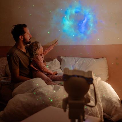 Retlux - LED Detský projektor 230V astronaut 23,3 cm + diaľkové ovládanie