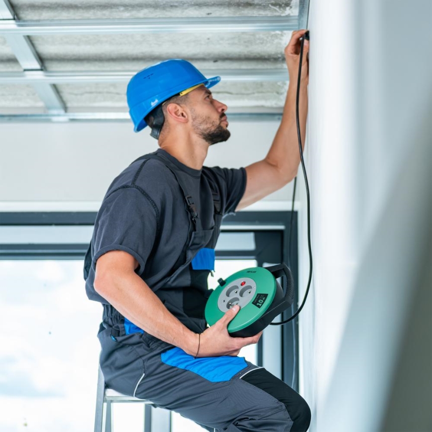 Retlux - predlžovací kábel na bubne, 3 zásuvky, Typ E, 10 m, zelená/čierna