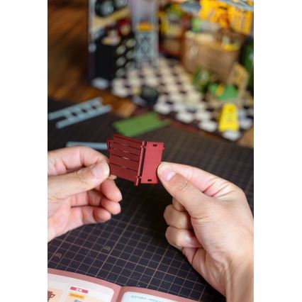 RoboTime - Miniatúra domčeka Garáž 2xAAA