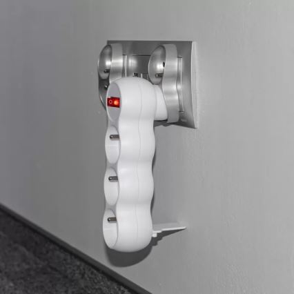 Rozbočovač zásuviek s vypínačom, 3 zásuvky