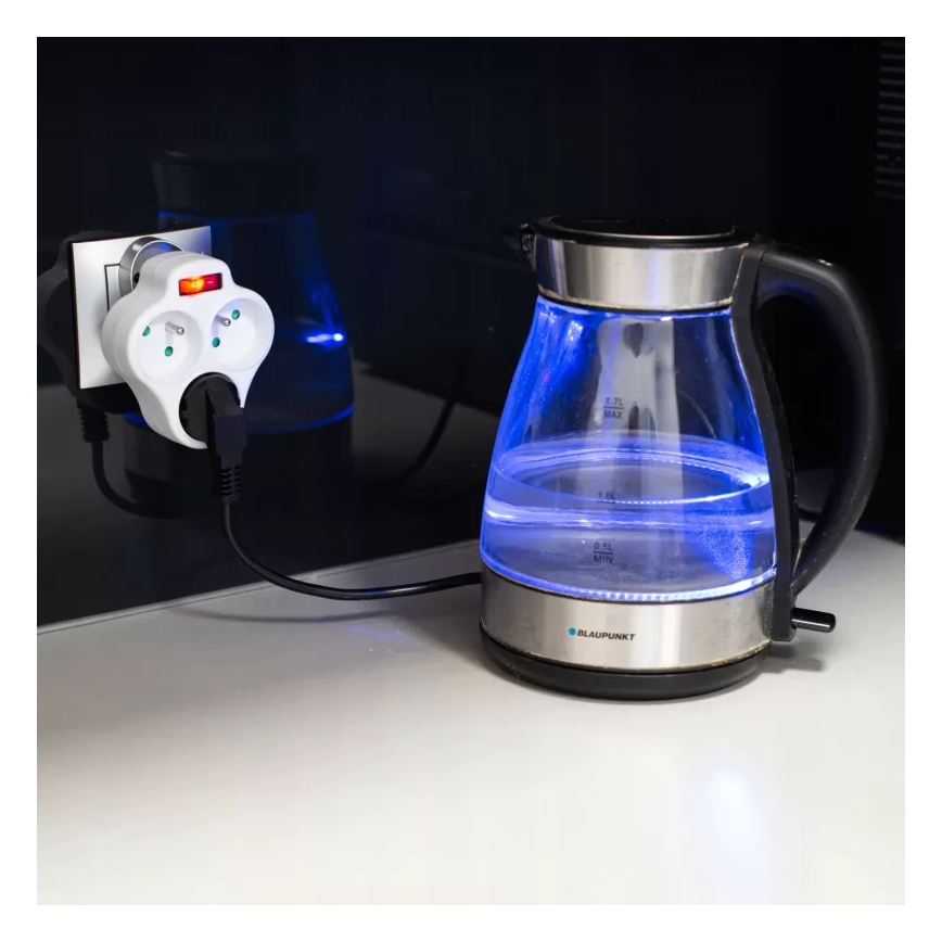 Rozbočovacia zásuvka s vypínačom 3Z