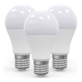 SADA 3x LED Žiarovka E27/15W/230V 2800K