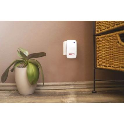 SADA Bezdrôtový zvonček do zásuvky + 2x tlačidlo 230V IP44