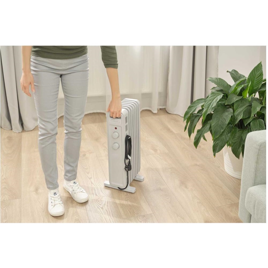 Sencor - Olejový ohrievač so 7 rebrami 600/900/1500W/230V biela