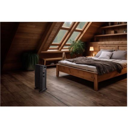 Sencor - olejový radiátor so 7 rebrami, 600/900/1500 W, 230 V, čierny