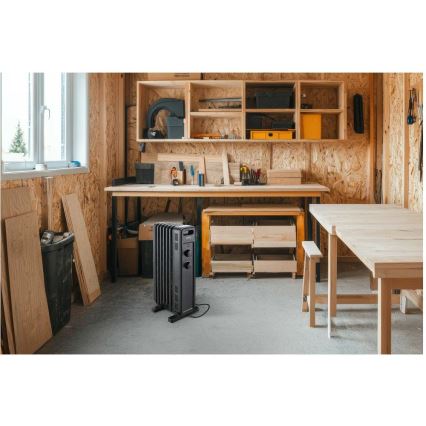 Sencor - olejový radiátor so 7 rebrami, 600/900/1500 W, 230 V, čierny