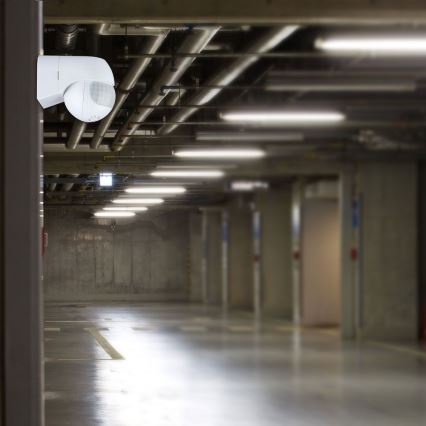 Senzor pohybu PIR 180° 800W/230V IP44 biela