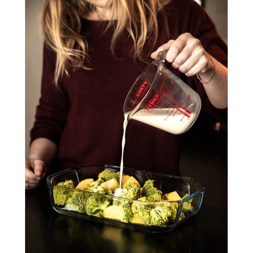 Sklenená odmerka PYREX 0,5 l