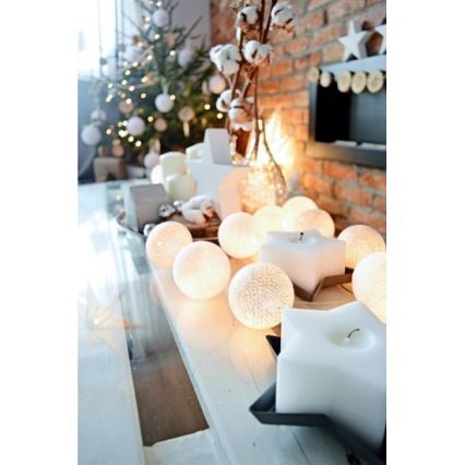 LED Vianočná reťaz 20xLED/230V 3m gule