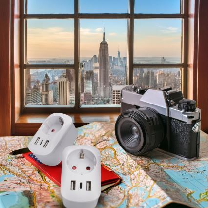 Cestovný adaptér pre USA 230V 2x USB-A + 1x USB-C