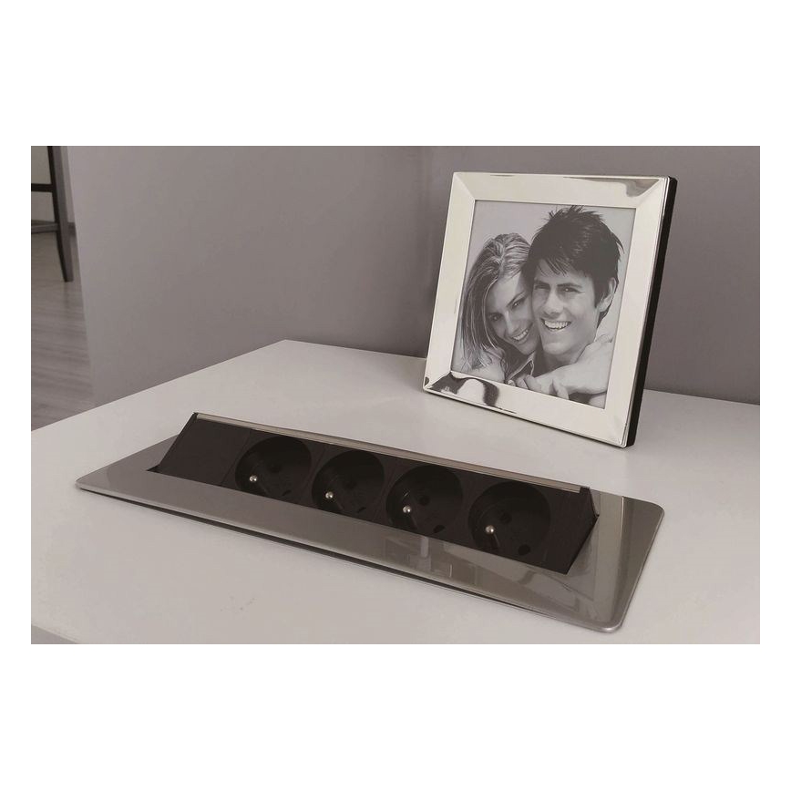 Vstavané zásuvky pre dosku stola 4x230V