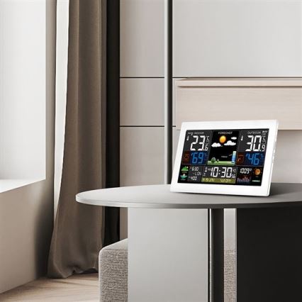 Meteostanica s farebným LCD displejom 5V/2xAA + 2xAA