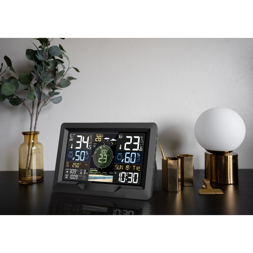 Profesionálna meteostanica s farebným LCD displejom 5V/2xAA + 3xAA + 2xAA Wi-Fi Tuya