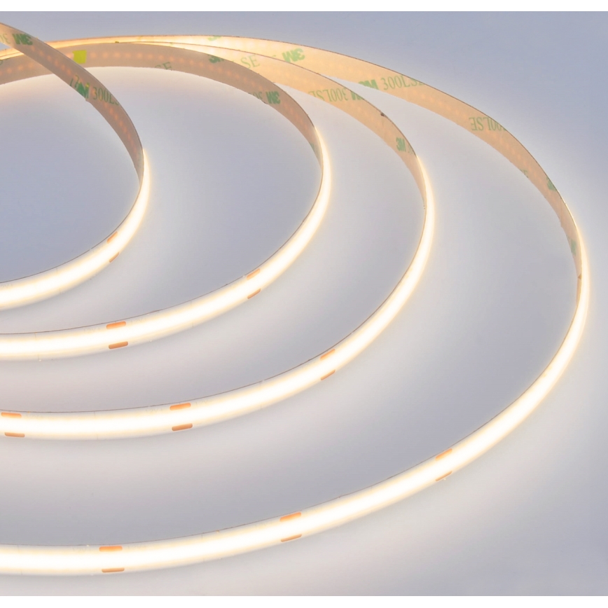 LED Pásik LED/8W/m/230V 3000K 5m