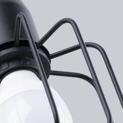 Nástenné svietidlo BELUCI 1xE14/40W/230V čierna
