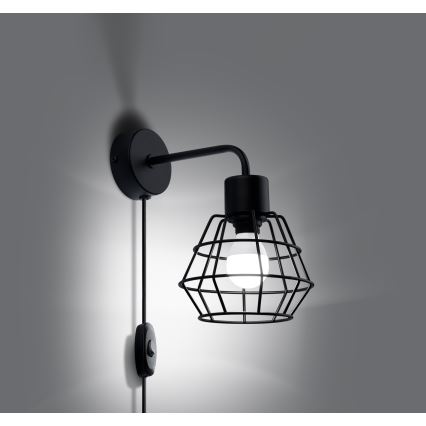 Nástenná lampa SUBA 1xE27/15W/230V čierna