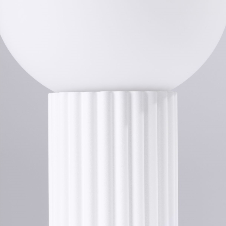 Kúpeľňové stropné svietidlo HALO 1xG9/8W/230V pr. 12 cm IP44 biela