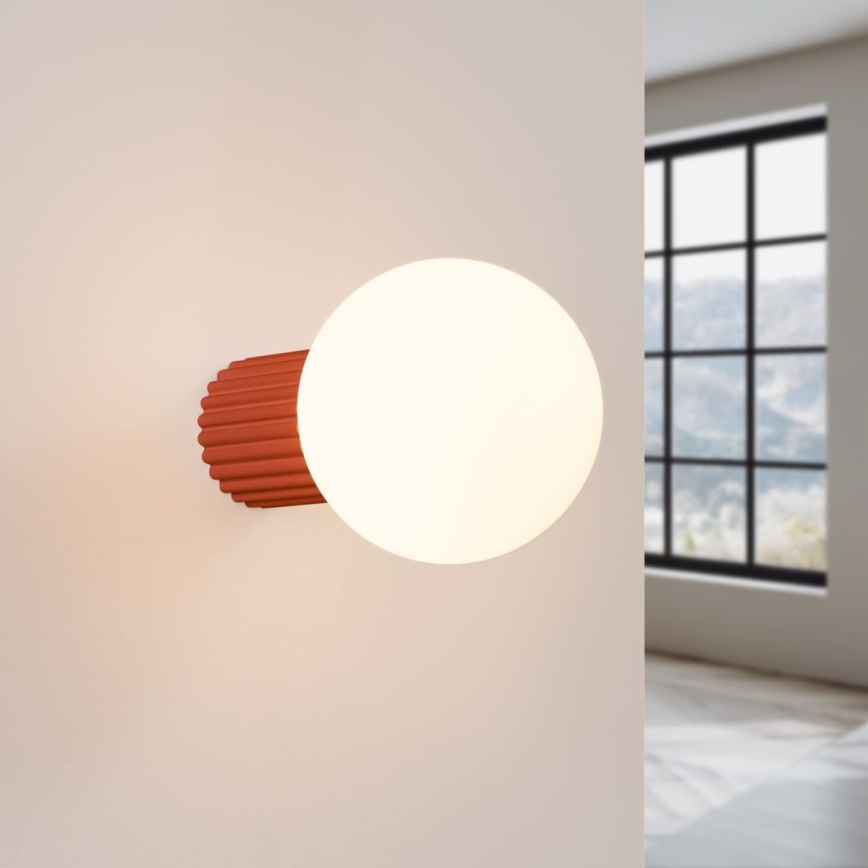 Kúpeľňové nástenné svietidlo HALO 1xG9/8W/230V pr. 12 cm IP44 oranžová