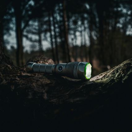 LED stmievateľná nabíjateľná baterka s funkciou powerbanky LED/30W/5V IPX7 3000 lm 4000 mAh