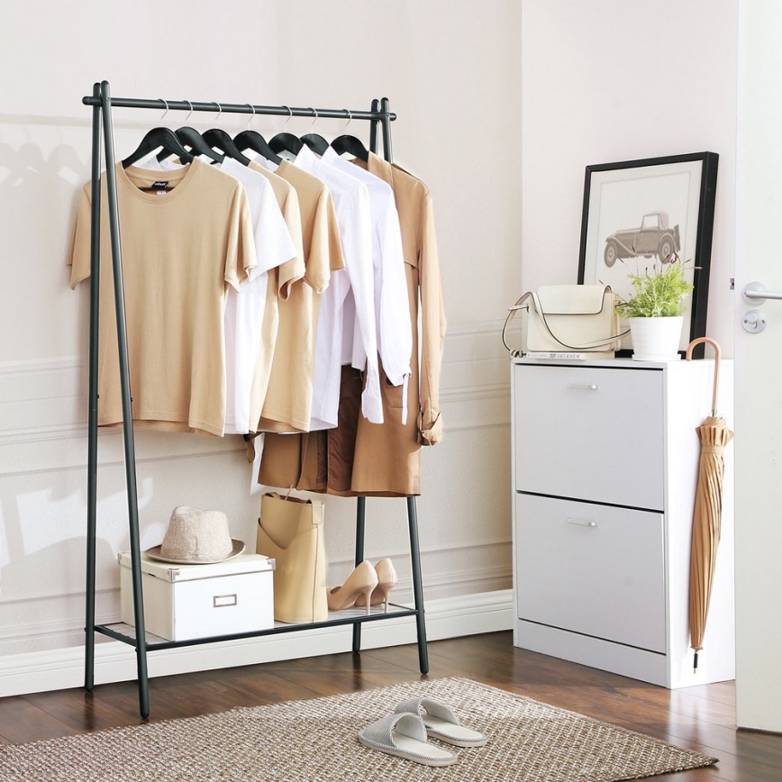 Stojací vešiak LINEA čierny