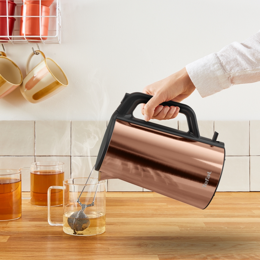 Tefal - Rýchlovarná kanvica 1,5 l 2000W/230V