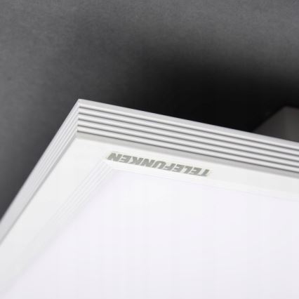 Telefunken 301506TF - LED RGBW Stmievateľný panel LED/18W/230V 4000K + diaľkové ovládanie