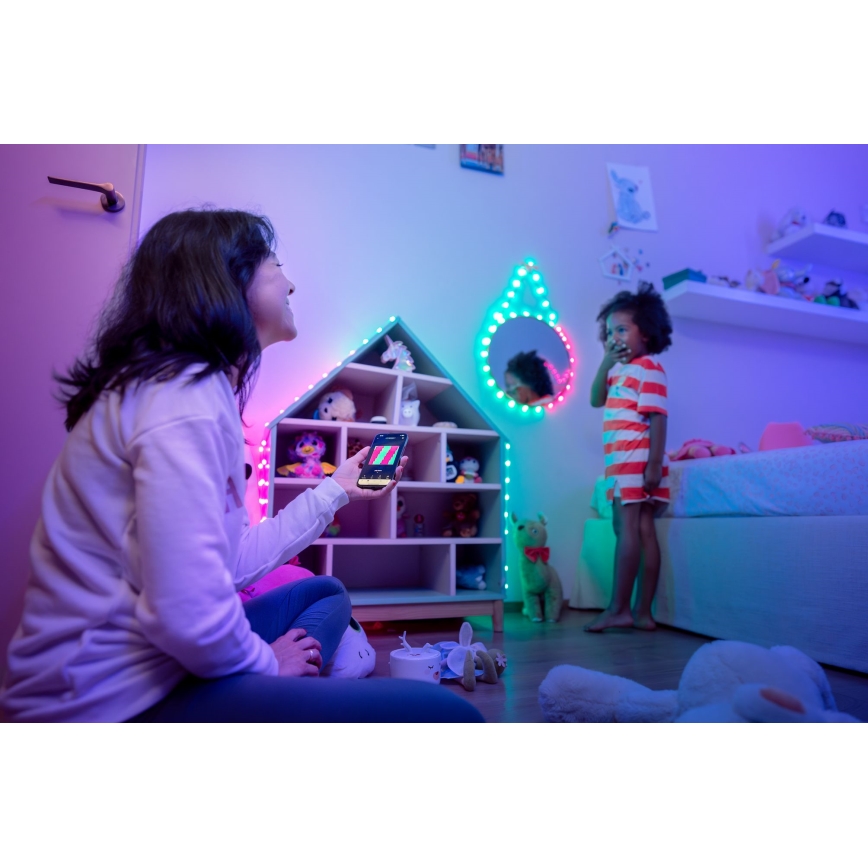 Twinkly - RGB LED stmievateľný svetelný reťazec CANDIES, 200× LED, 14 m, USB, Wi‑Fi