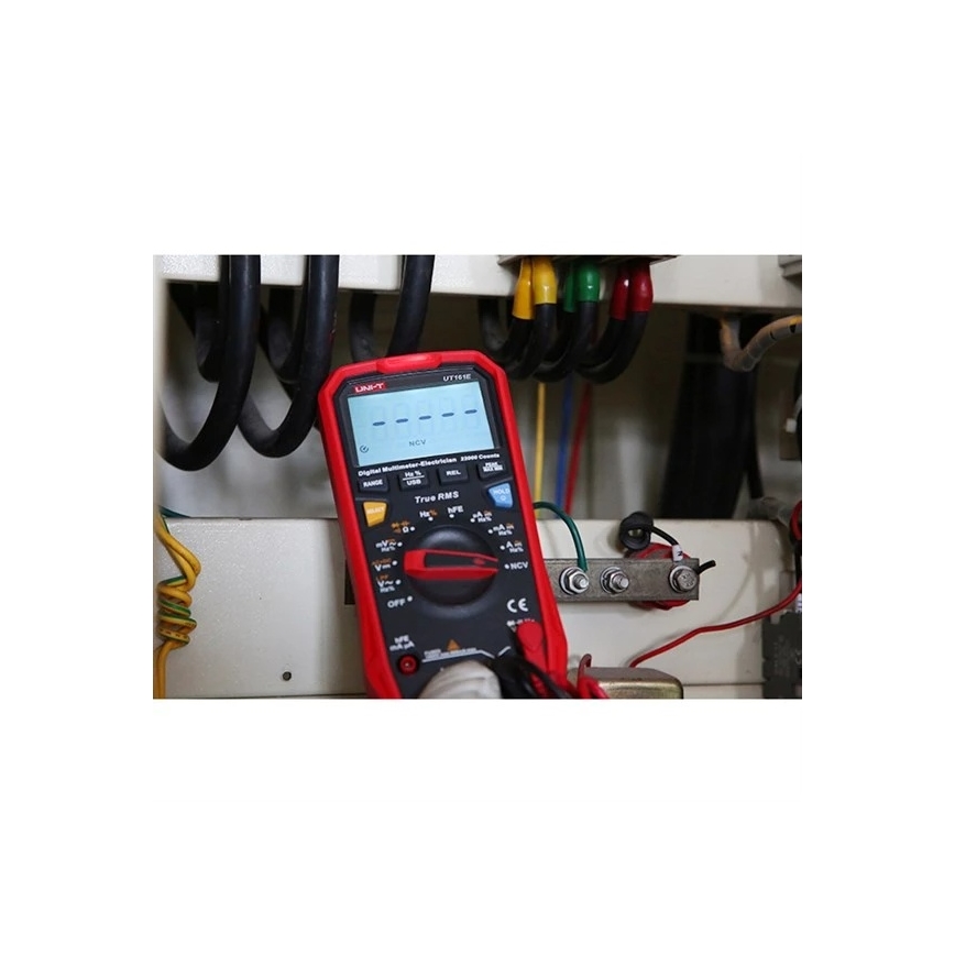 Uni-T UT161E - Digitálny multimeter 4xAA