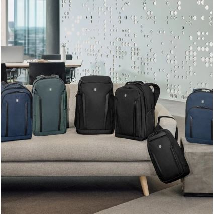 Victorinox - Batoh na notebook 15" Altmont Professional Essential 24 l tmavomodrá