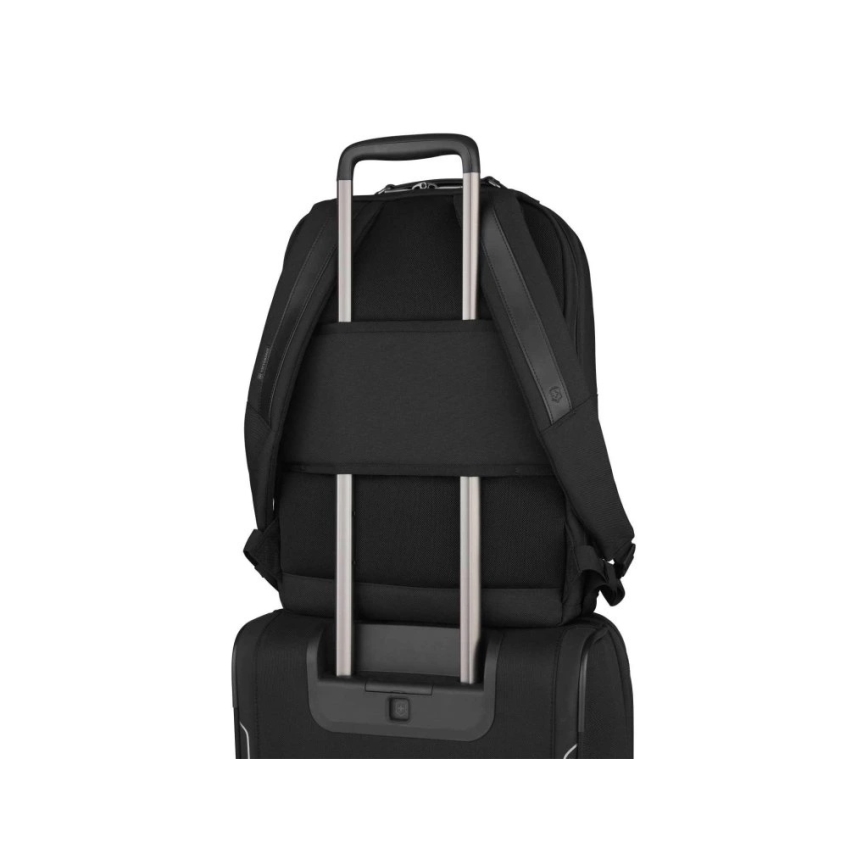 Victorinox - Batoh na notebook 17" Werks Professional Cordura 23 l čierna