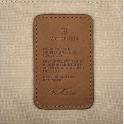 Victorinox - Kozmetická taška Victoria Signature Beauty 6 l čierna