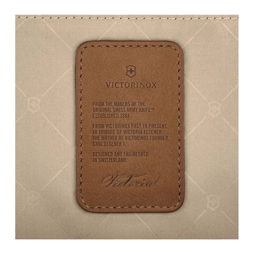 Victorinox - Kozmetická taška Victoria Signature Beauty 6 l čierna