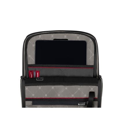 Victorinox - Ramenná taška Altmont Modern 6 l čierna