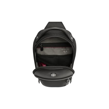 Victorinox - Ramenná taška Architecture Urban2 2 l čierna