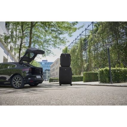 Victorinox - Rozšíriteľný batoh Crosslight Boarding 37 l čierna