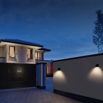 Viking - stmievateľné solárne LED nástenné svietidlo so senzorom LED/2W/3,7V IP54 4000K 2000 mAh