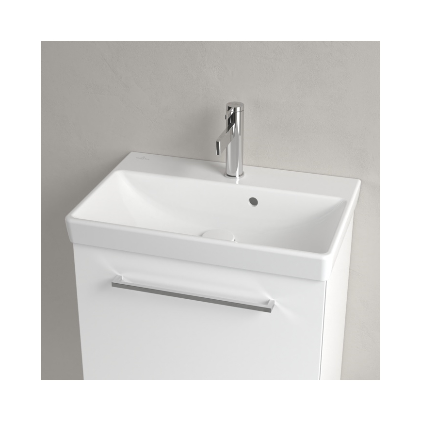 Villeroy & Boch 4A005501 - Závesné umývadlo AVENTO 55x37 cm keramika/biela