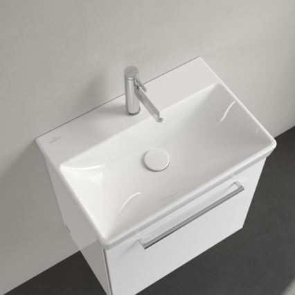 Villeroy & Boch 4A005501 - Závesné umývadlo AVENTO 55x37 cm keramika/biela