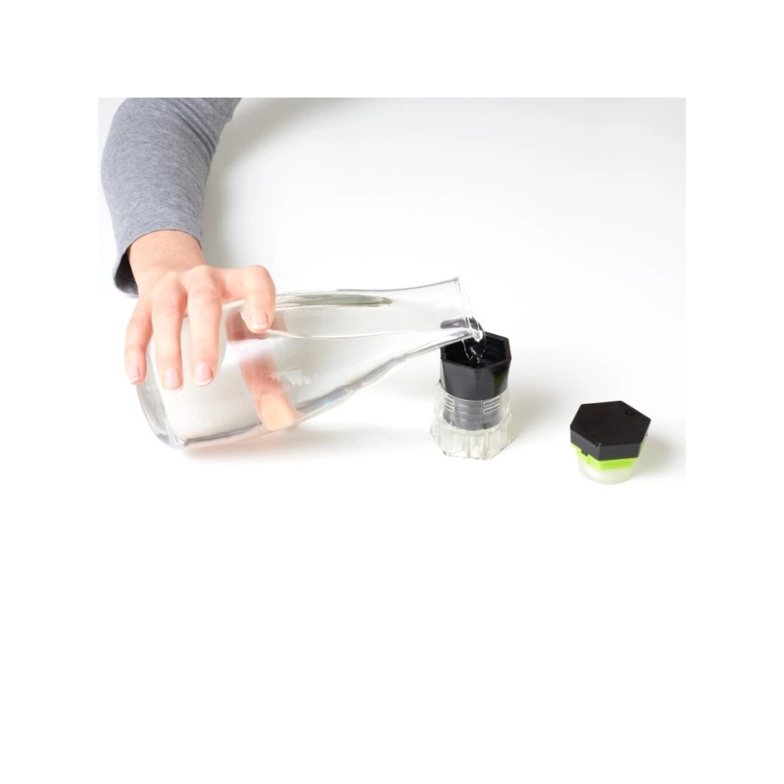 Vitility - Dávkovač a krájač piluliek 5v1 čierny