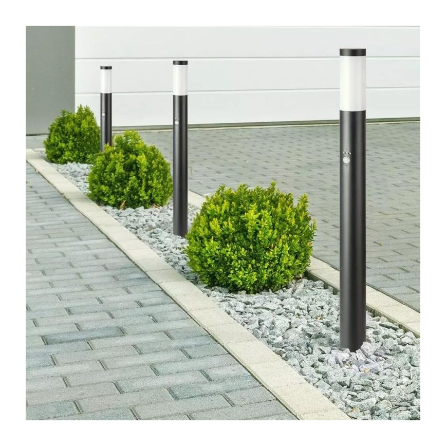 Vonkajšia lampa so senzorom 1xE27/60W/230V IP44 110cm čierna