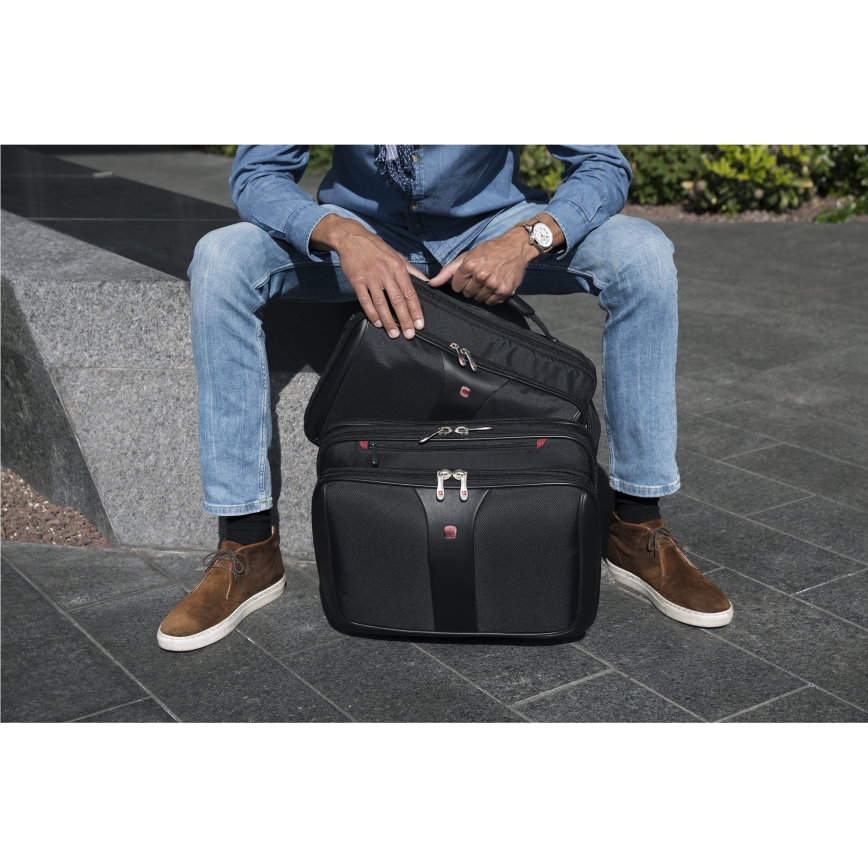 Wenger - Cestovný kufor na kolieskach 25 l 17" + taška na notebook 15,6" Patriot čierna