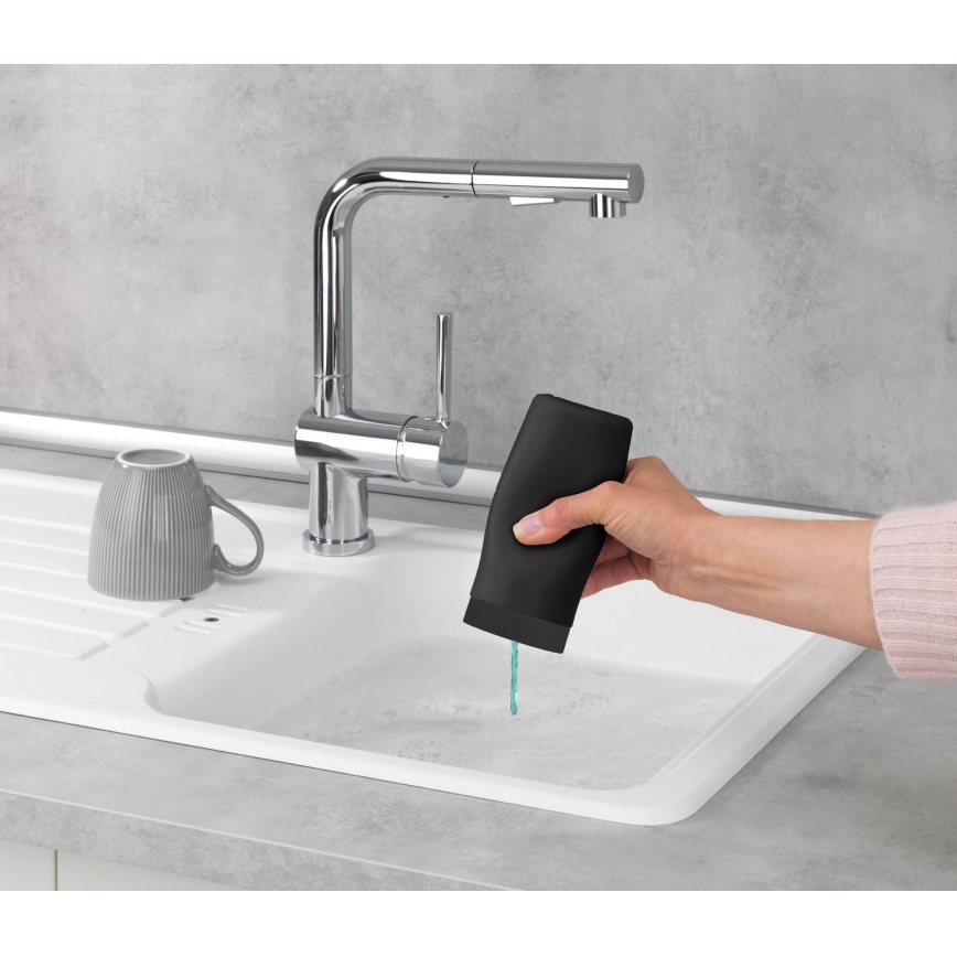 WENKO 54675100 - Dávkovač mydla EASY SQUEEZ-E 6x14 cm čierny