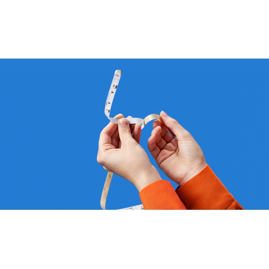 WiZ - RGBIC LED stmievateľný pásik 10 m, 21 W, 230 V, 2700–6500 K, Wi‑Fi