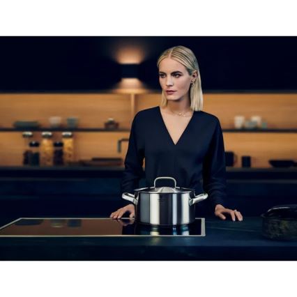 WMF - Hrniec GOURMET PLUS s pokrievkou, Ø 24 cm