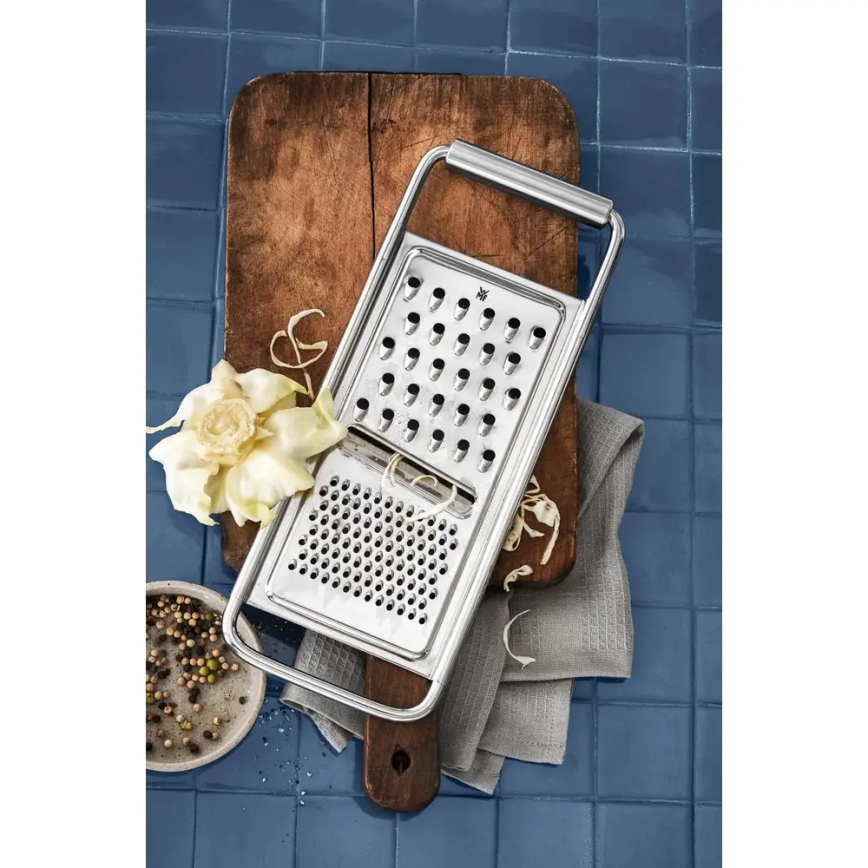 WMF - Univerzálne nerezové strúhadlo