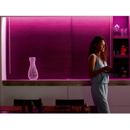 Základná sada - LED RGBW Stmievateľný pásik Philips Hue WHITE AND COLOR AMBIANCE 2m LED/20W/230V