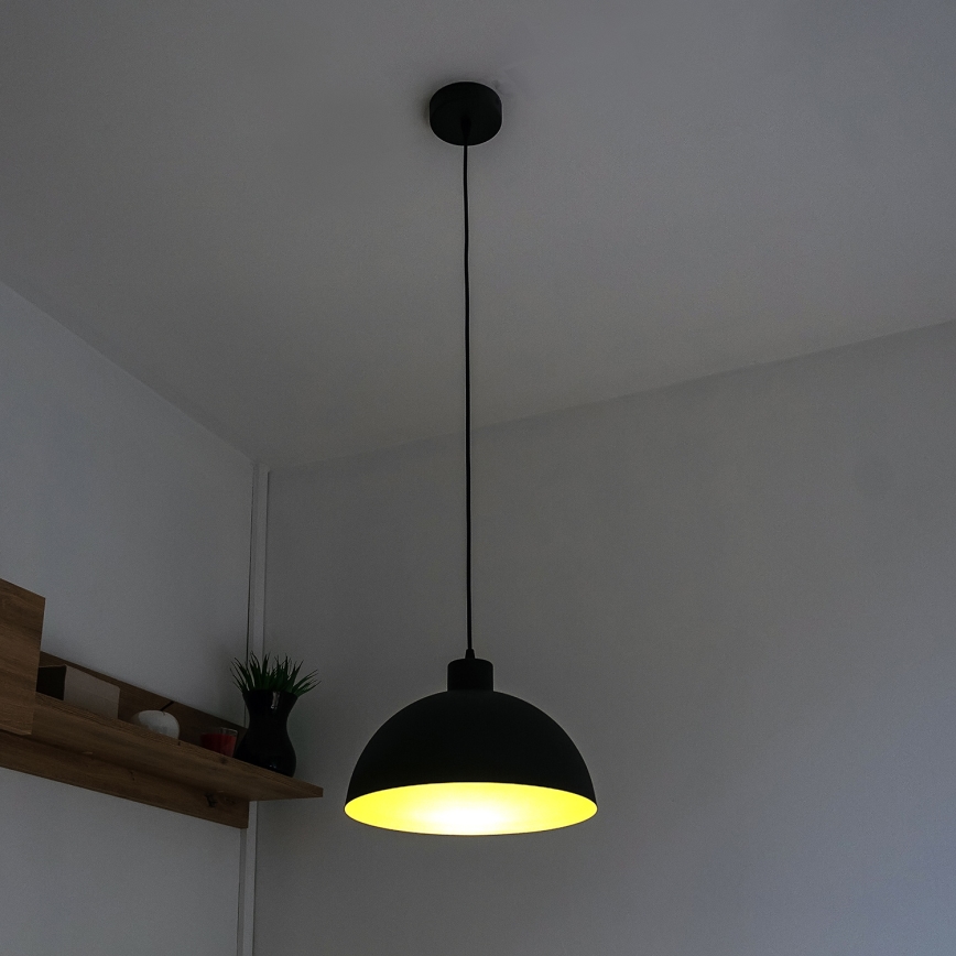 Závesný luster VESPER na lanku 1xE27/15W/230 priemer 18 cm čierna/zlatá